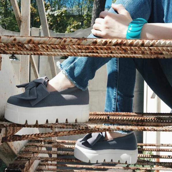 product-image-1034236066